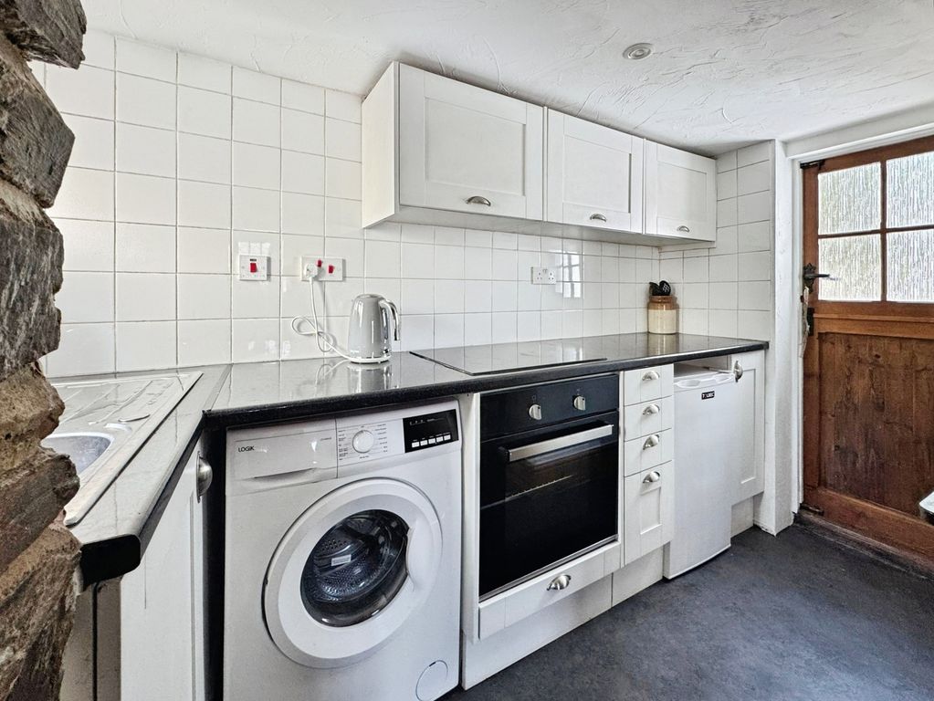 Property photo 3 of 23 Pbox-Img.Jpg