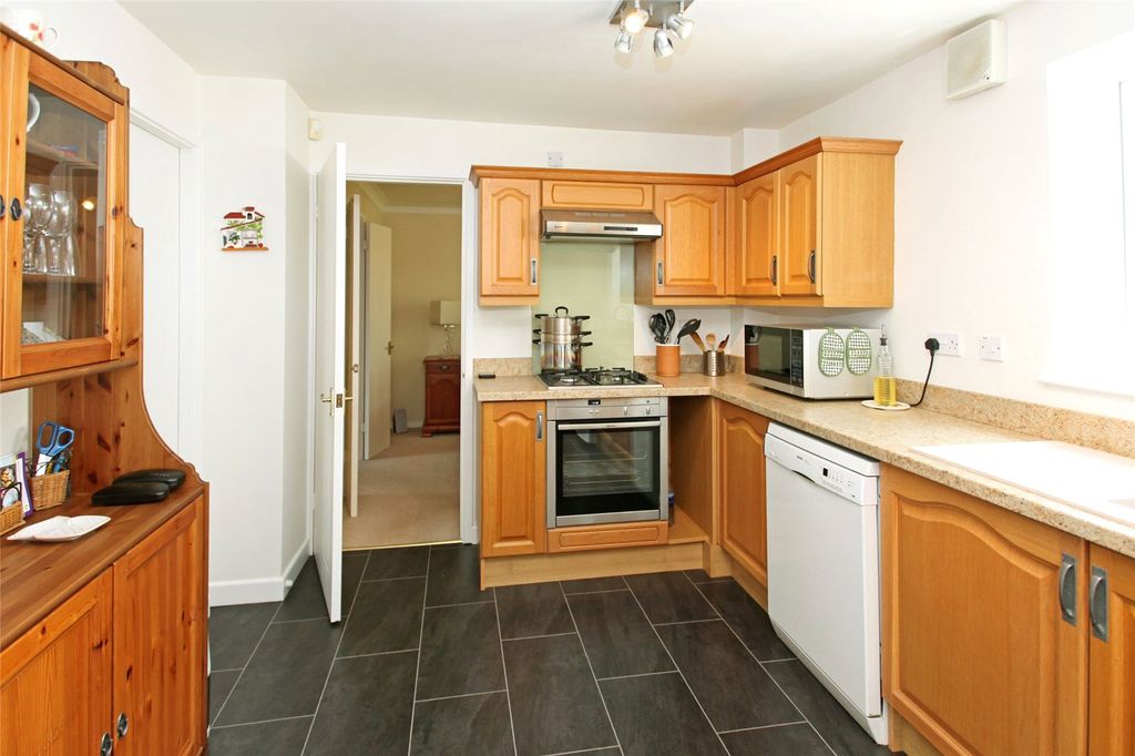 Property photo 3 of 28 Picture No. 25