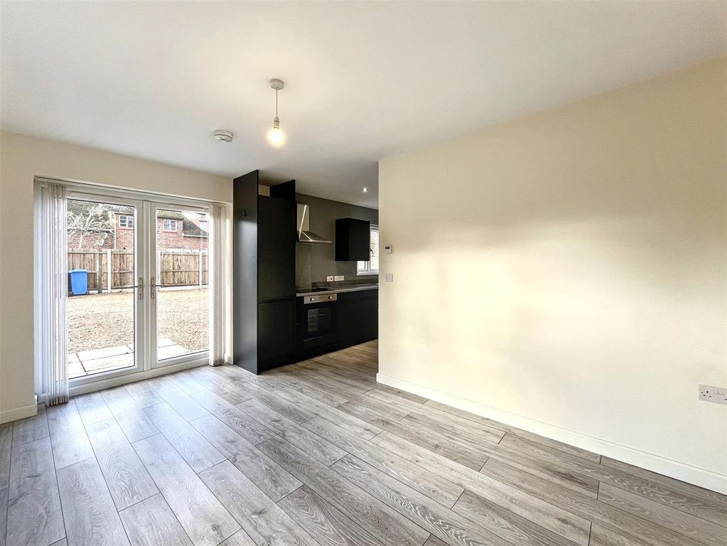 Property photo 3 of 11 Img_3011.Jpg