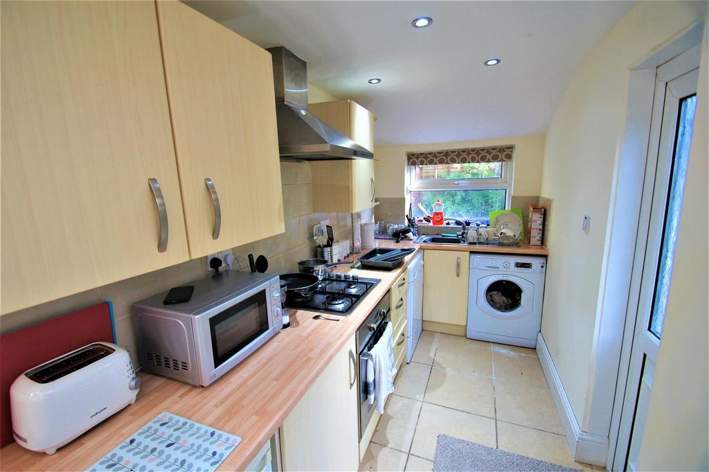 Property photo 3 of 29