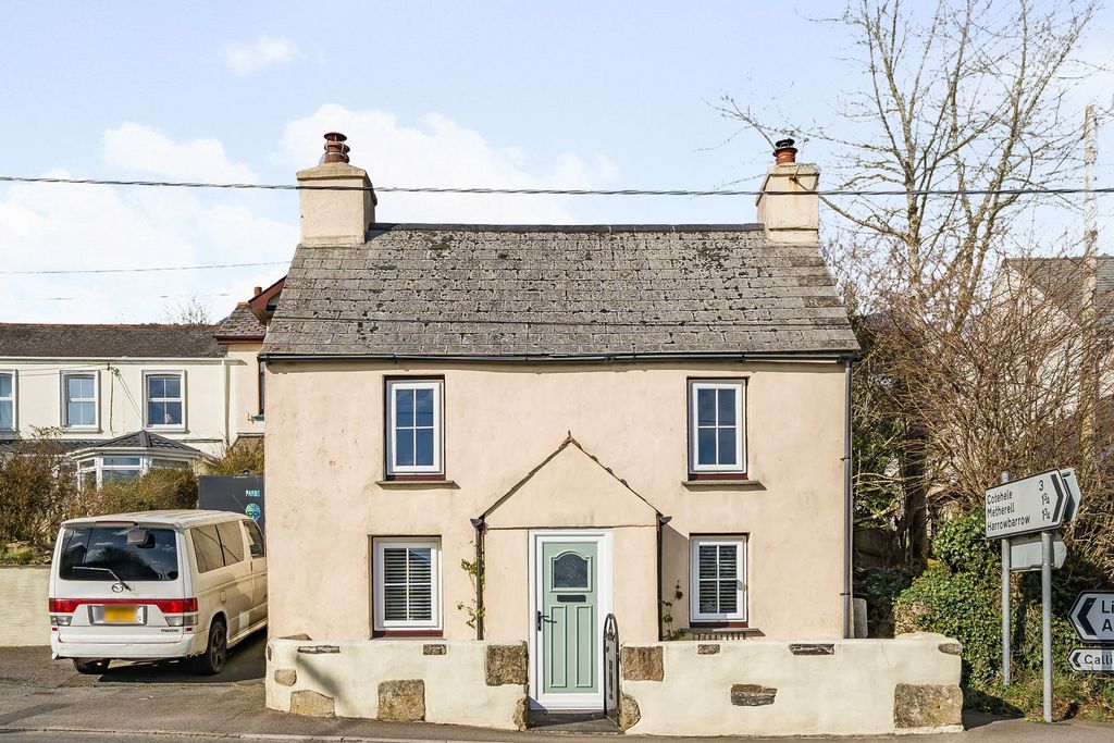 Property photo 1 of 17