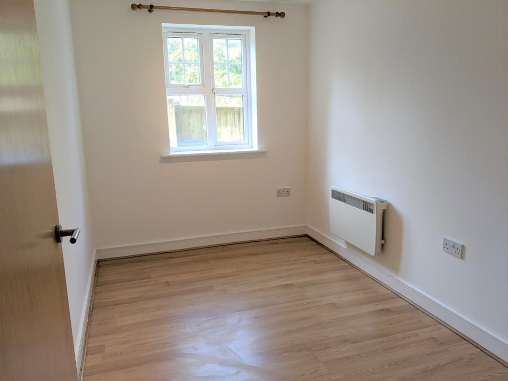Additional image 10 of 2 bed flat to rentHeol Tre Forys, Penarth CF64