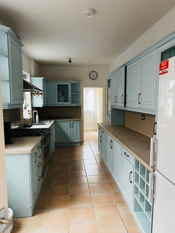 Property photo 2 of 12 Property