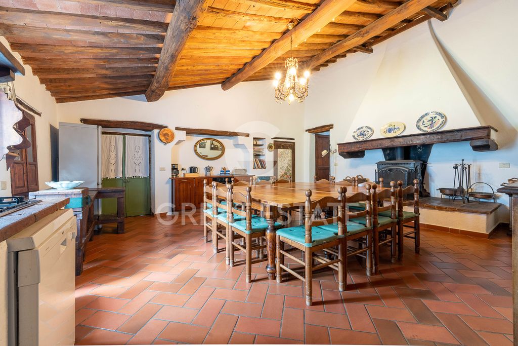 Property photo 2 of 50 Interiors