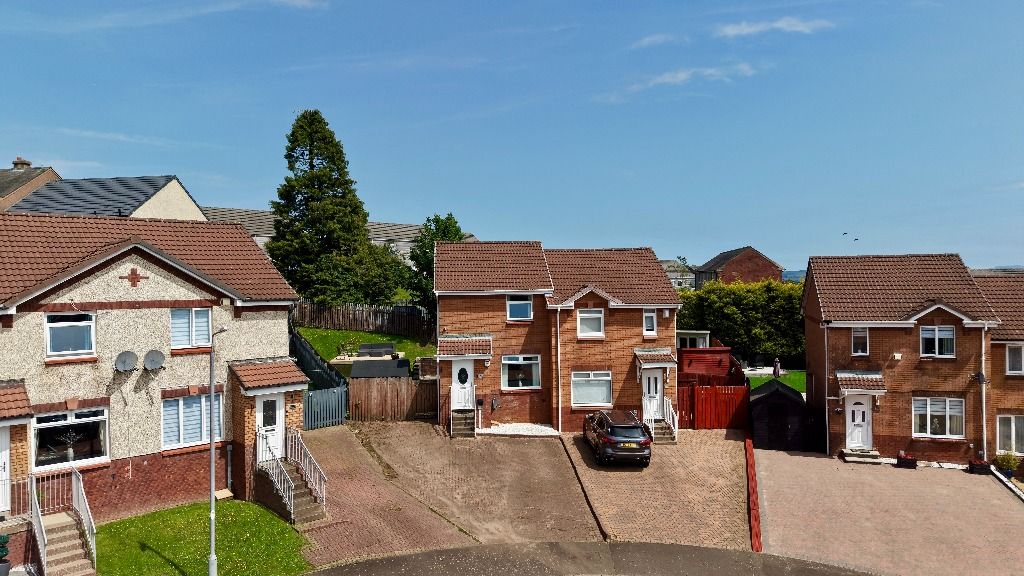 Property photo 2 of 21