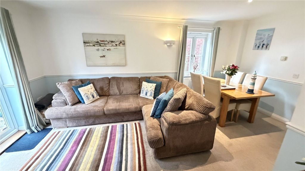 Property photo 2 of 12 Picture No. 03