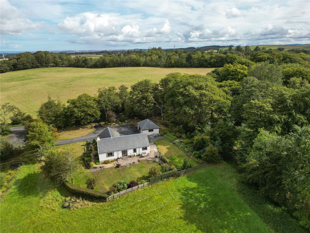 Property photo 2 of 15 Picture No. 05