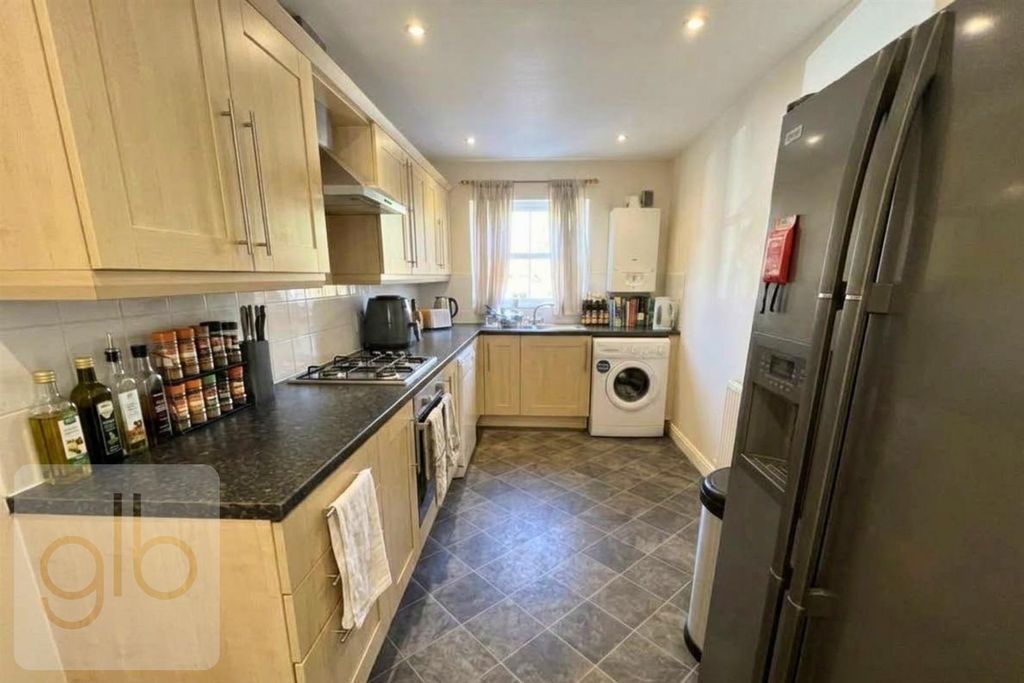 Property photo 2 of 15 2.Png