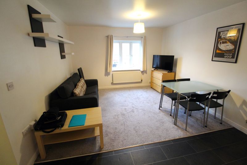 Property photo 1 of 7 Lounge/Diner Area