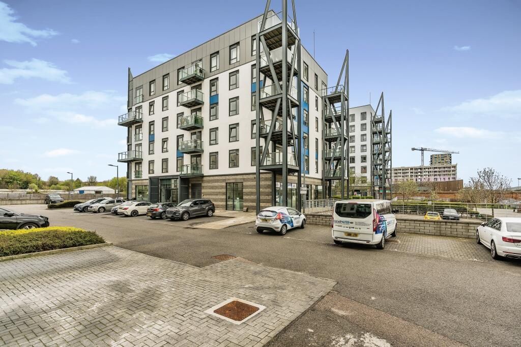 Property photo 1 of 13