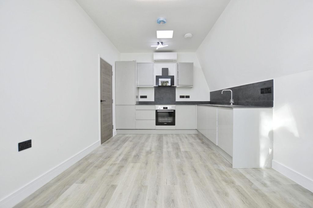 Property photo 1 of 13 Kitchen/ Living Area