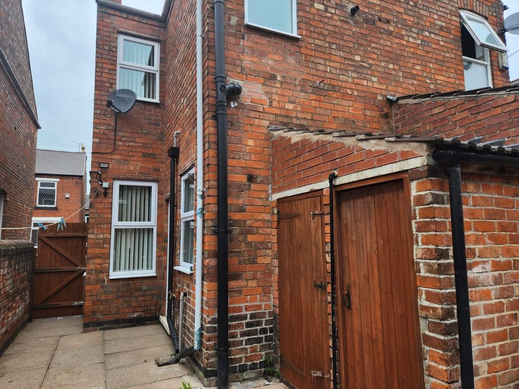 Property photo 2 of 8 Picture No. 03