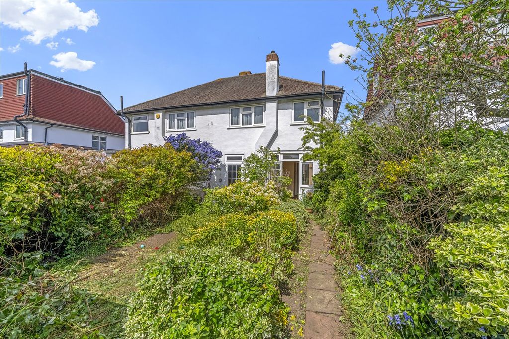 Property photo 2 of 7 Picture No. 06