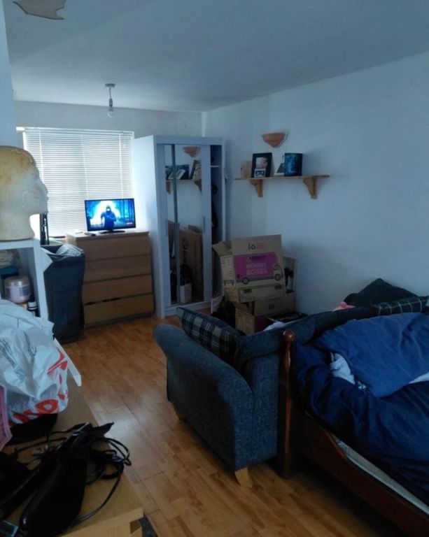 Property photo 2 of 4
