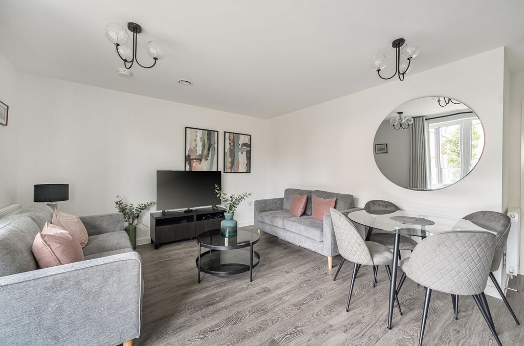 Property photo 3 of 16 Lounge/Kitchen/Diner