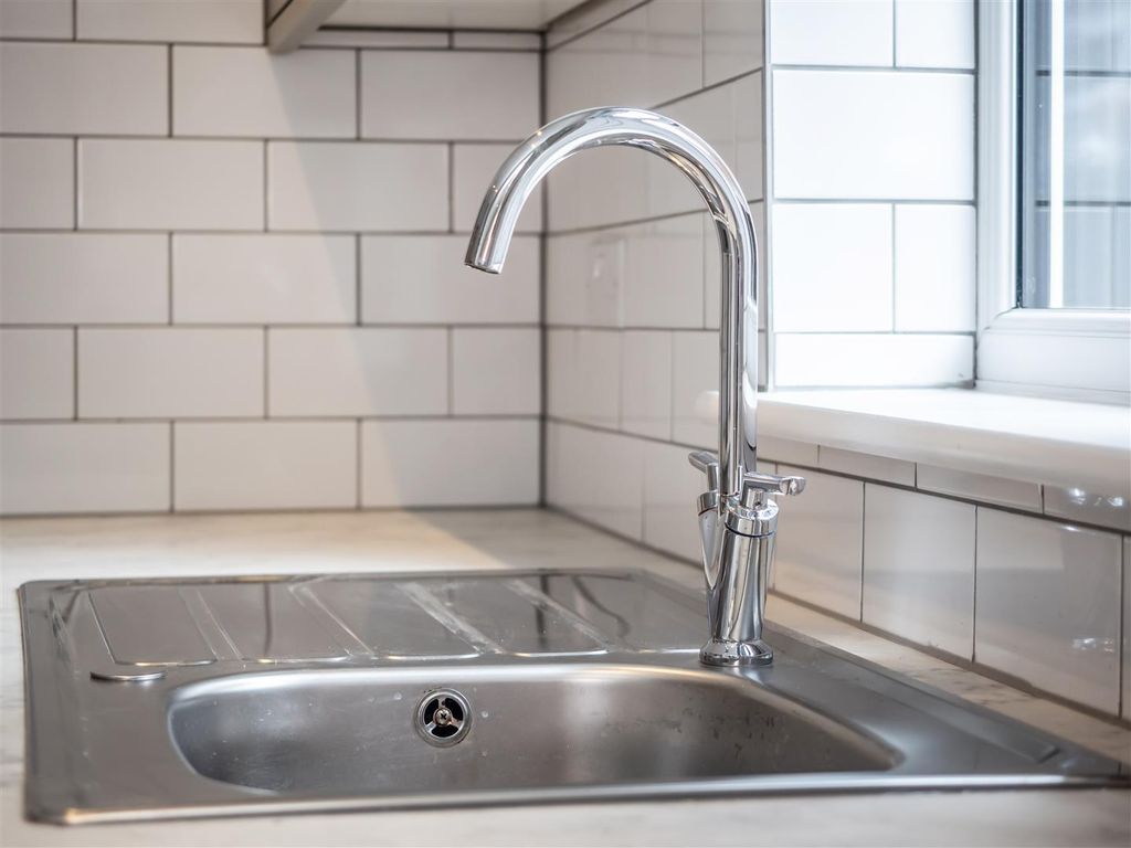 Property photo 3 of 22 29Burystreet-41.Jpg