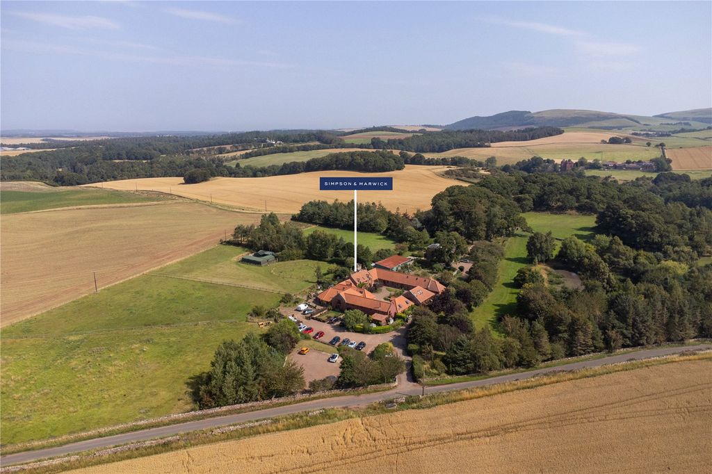 Property photo 2 of 41 Garvald Grange Tag3