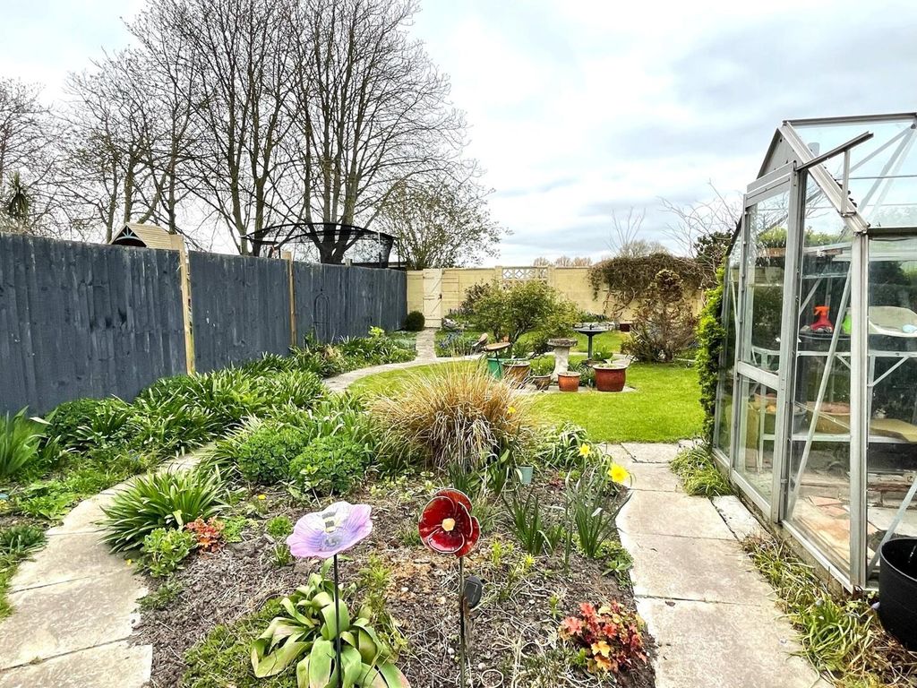 Property photo 2 of 29 Rear Garden