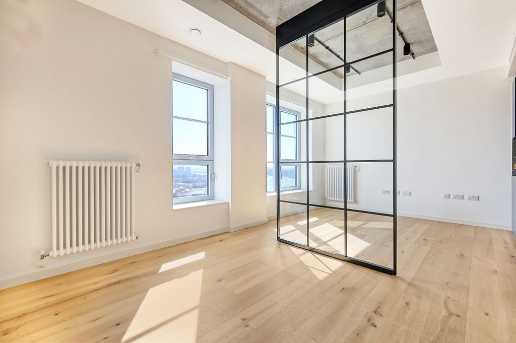 Property photo 2 of 14 Photo 2