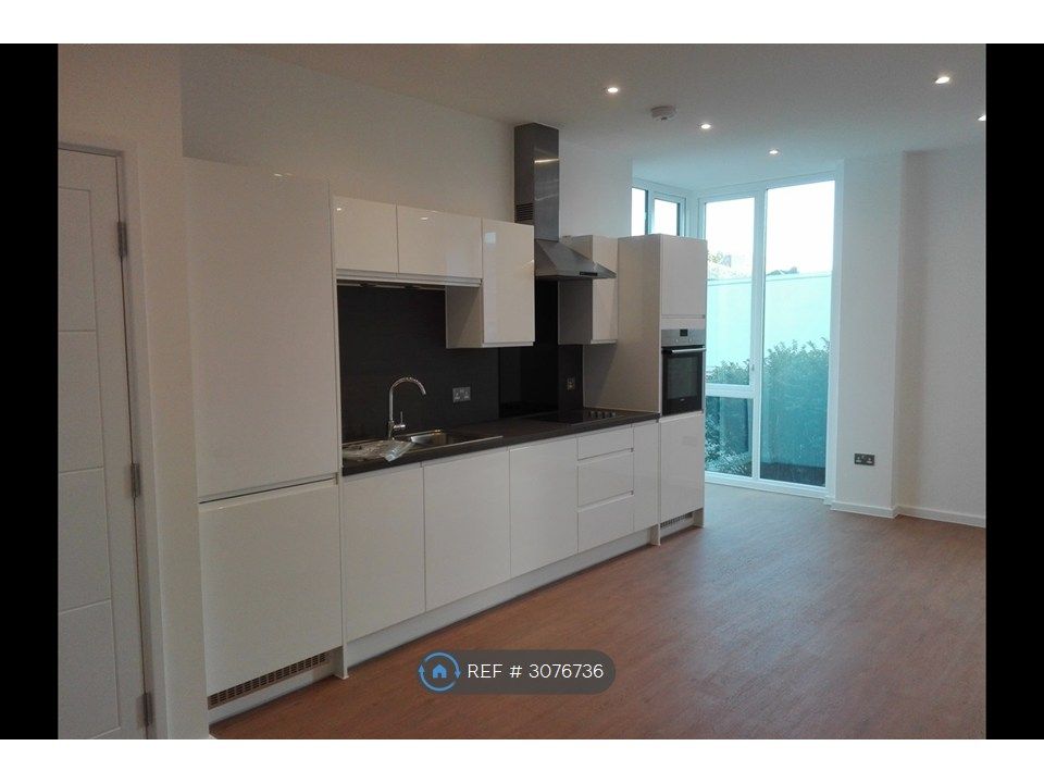 Property photo 3 of 6 Kitchen Area