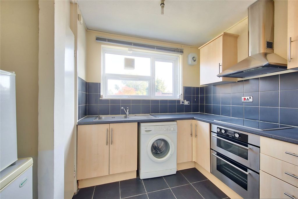 Property photo 2 of 9 Picture No. 07