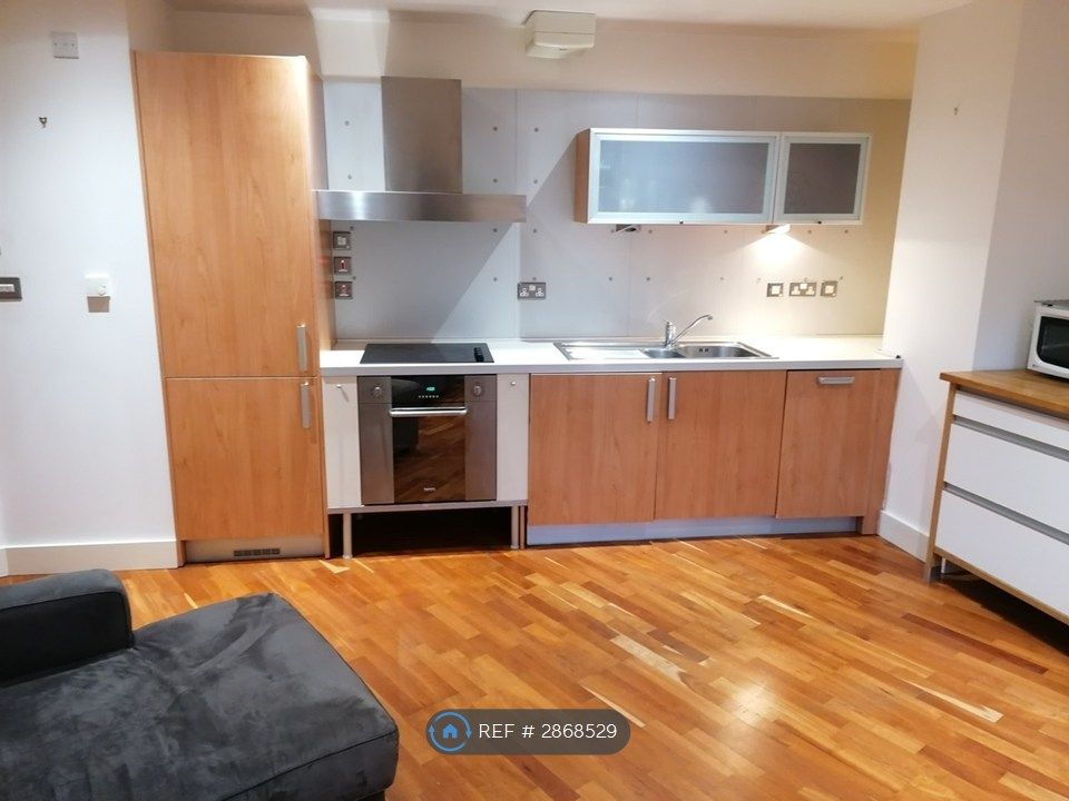 Property photo 3 of 11