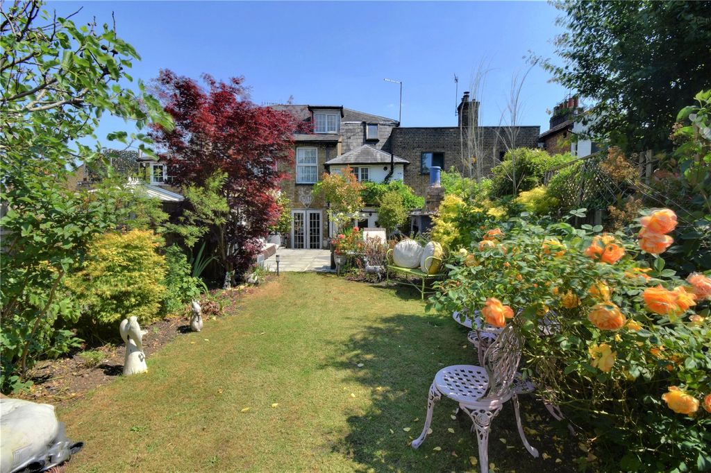 Property photo 3 of 19 Picture No. 35