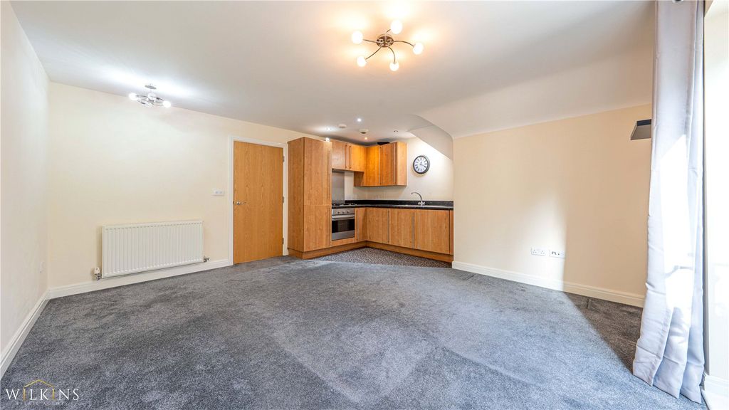 Property photo 3 of 20 Picture No. 08