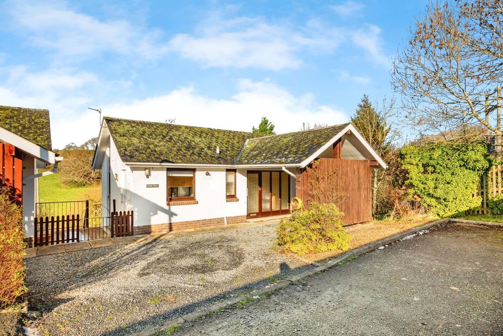 Property photo 1 of 17 Photo