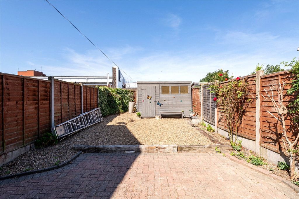 Property photo 3 of 18 Picture No. 08