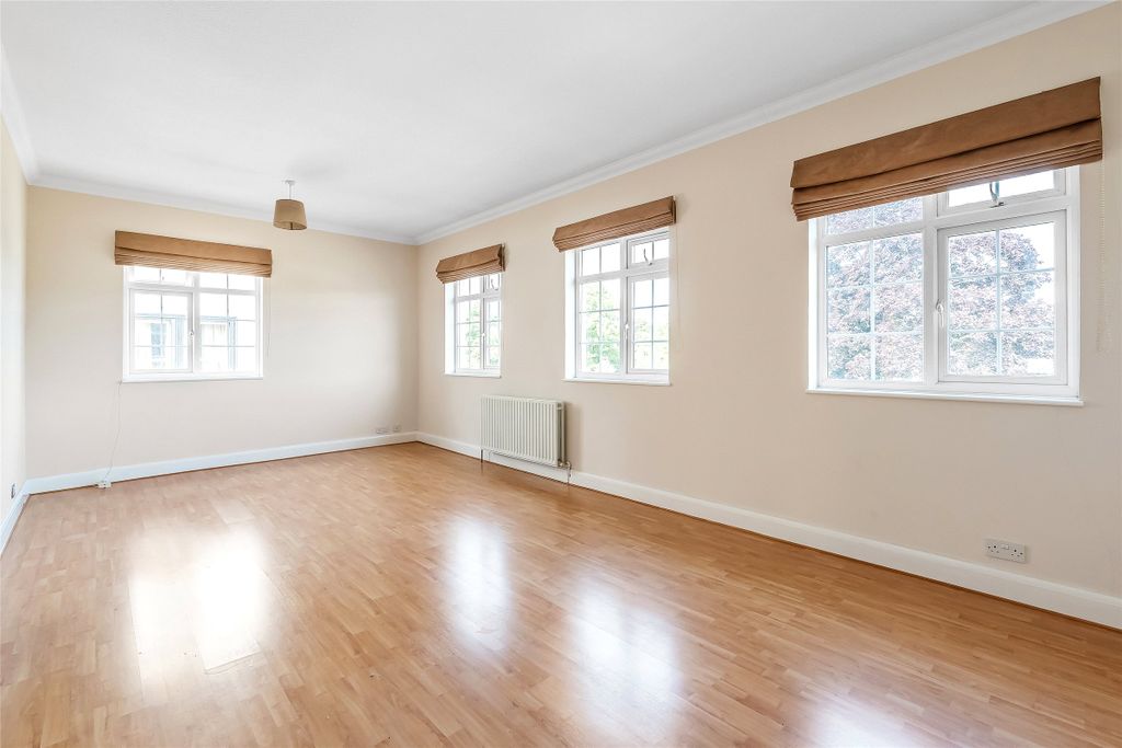 Property photo 2 of 10 Picture No. 05