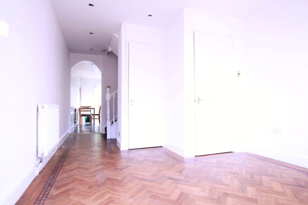 Property photo 2 of 6 Picture No. 02