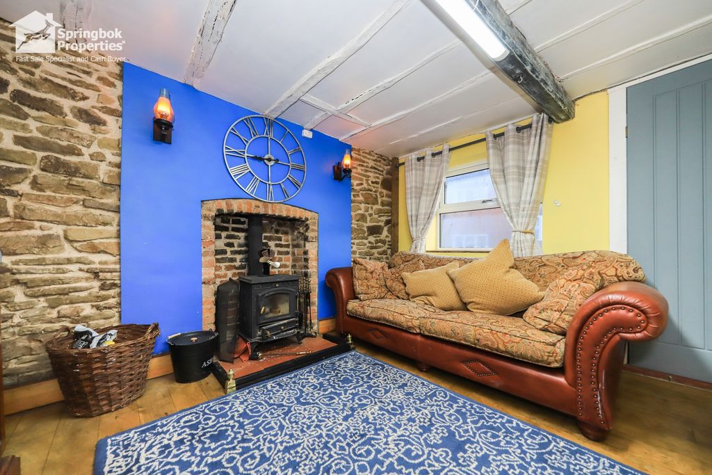 Property photo 3 of 14 Image 2