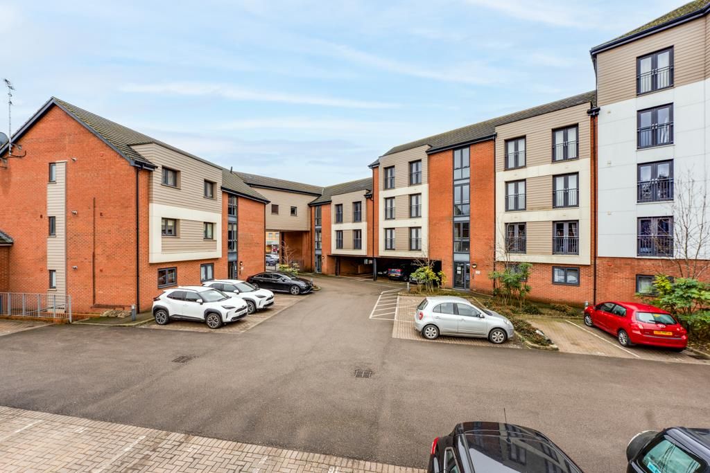 Property photo 2 of 12 Flat 7 Charles Court, Railway View, Kettering -13.