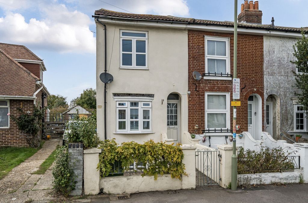 Property photo 1 of 13 1370289-13-68F120...