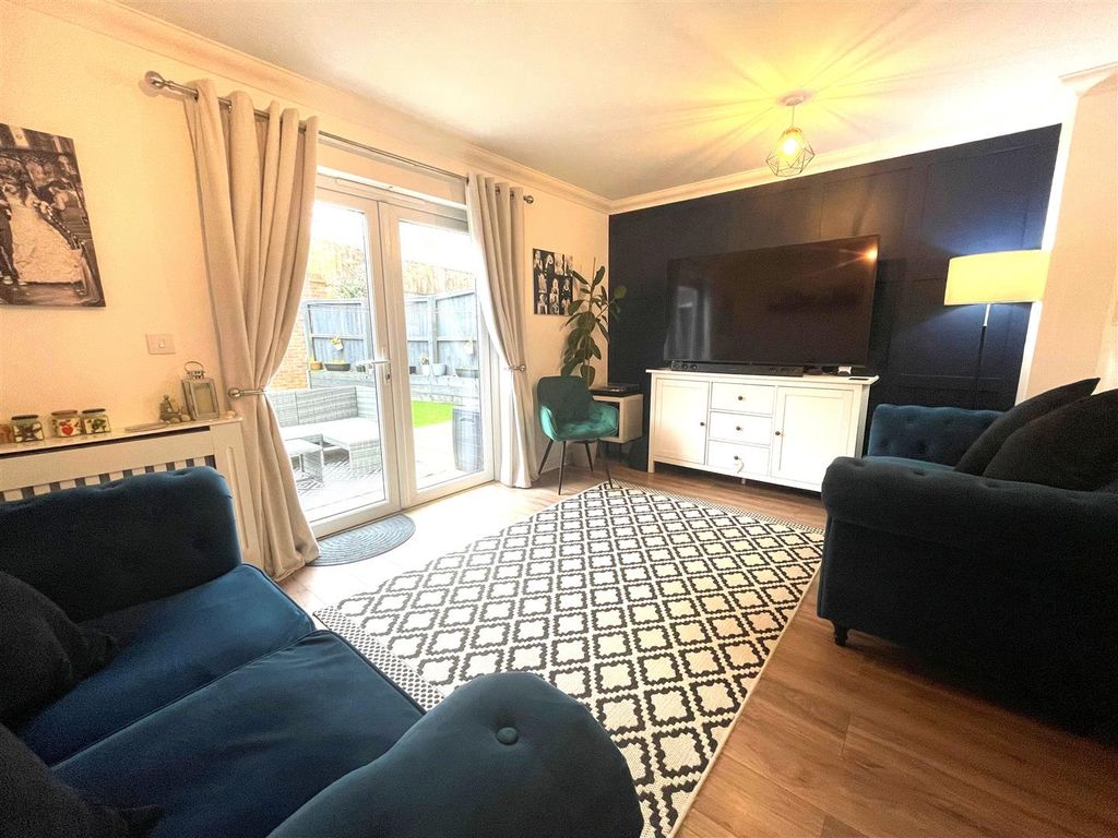 Property photo 2 of 11 3.Jpg