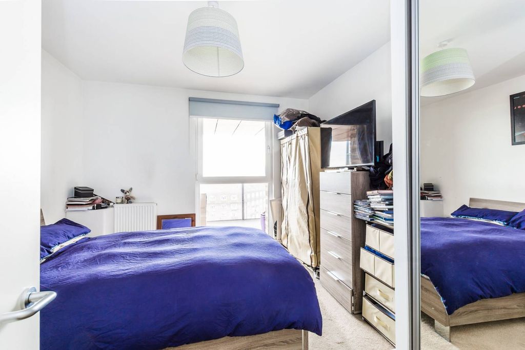 Property photo 3 of 5