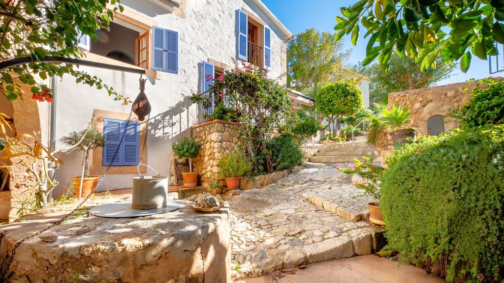 Property photo 2 of 22 004.Jpg