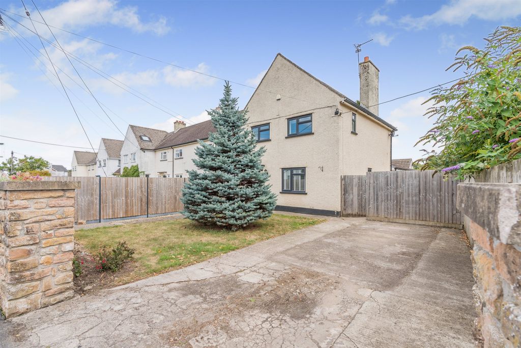Property photo 1 of 23