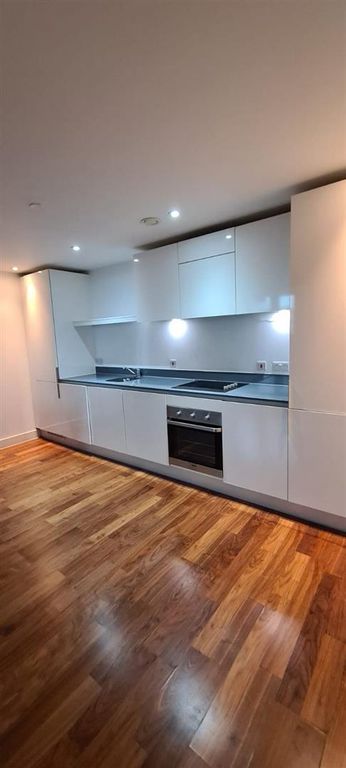 Property photo 1 of 11 Advertising Pics 1001 One Hagley Rd_7.Jpg