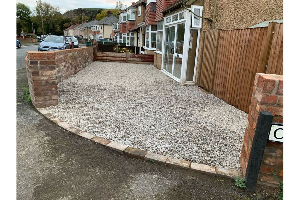 Property photo 2 of 12 Front