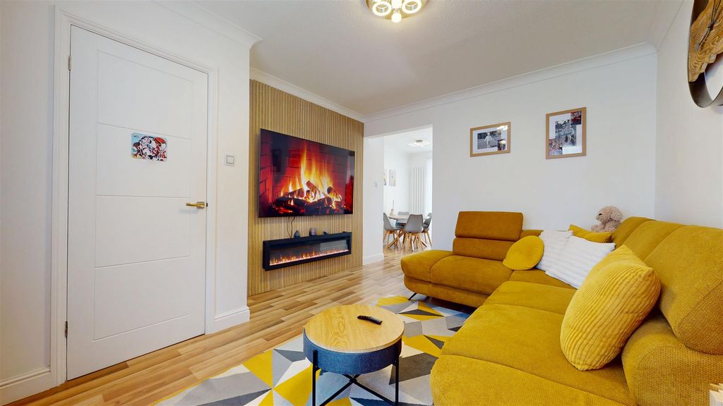 Property photo 2 of 20 03062026_145642.Jpg