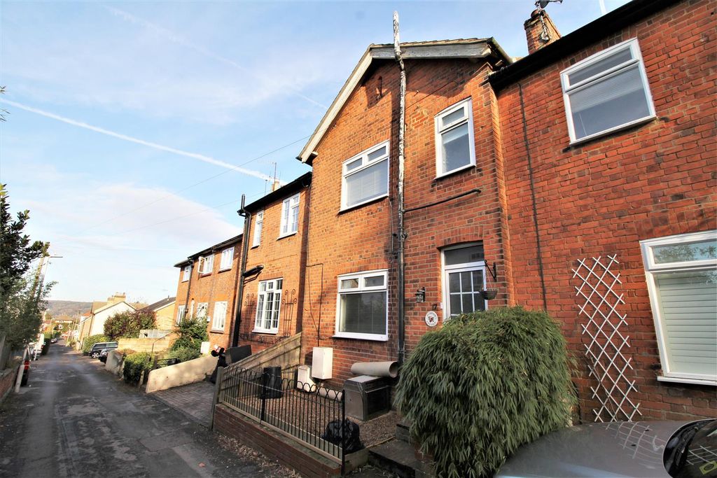 Property photo 1 of 13