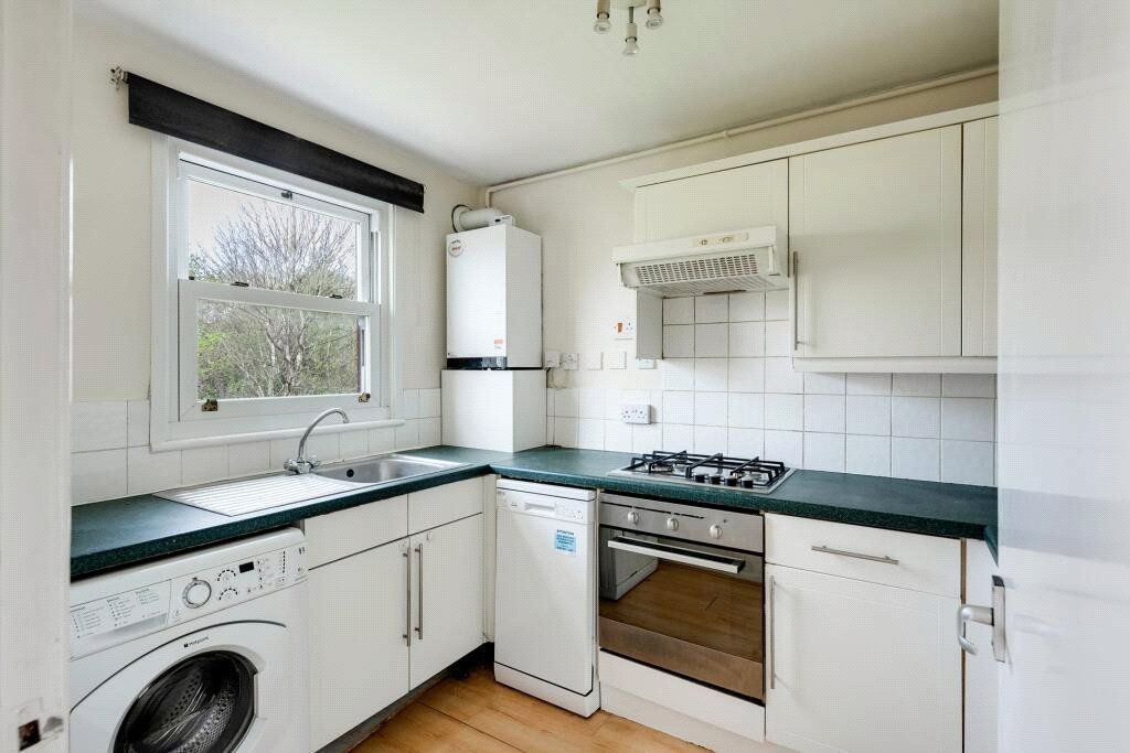 Property photo 2 of 19 Picture No. 06