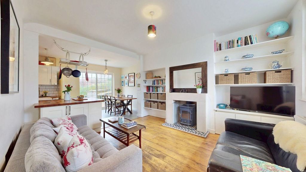 Property photo 2 of 11 Photo 10