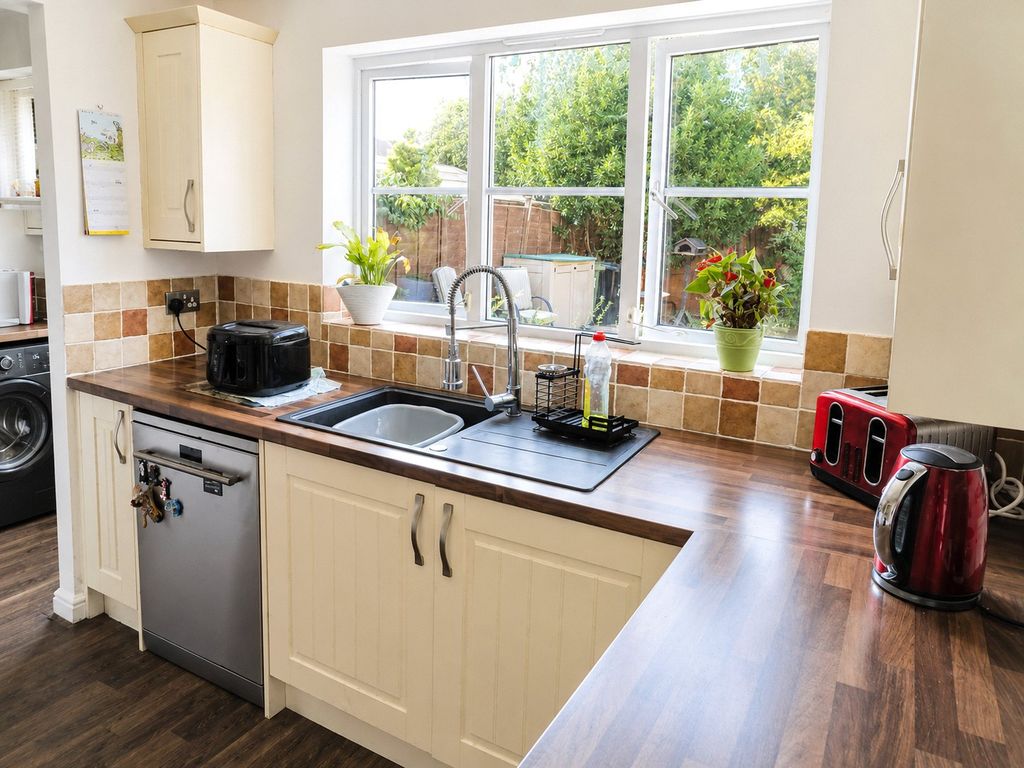 Property photo 2 of 21 Picture No. 42