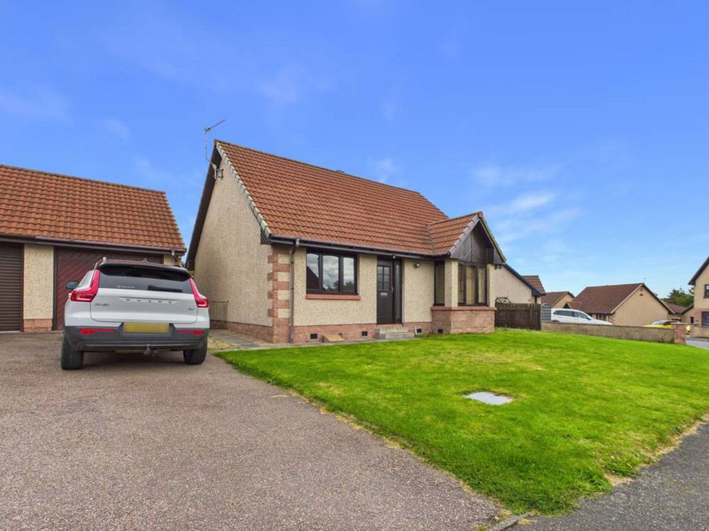 Property photo 2 of 29
