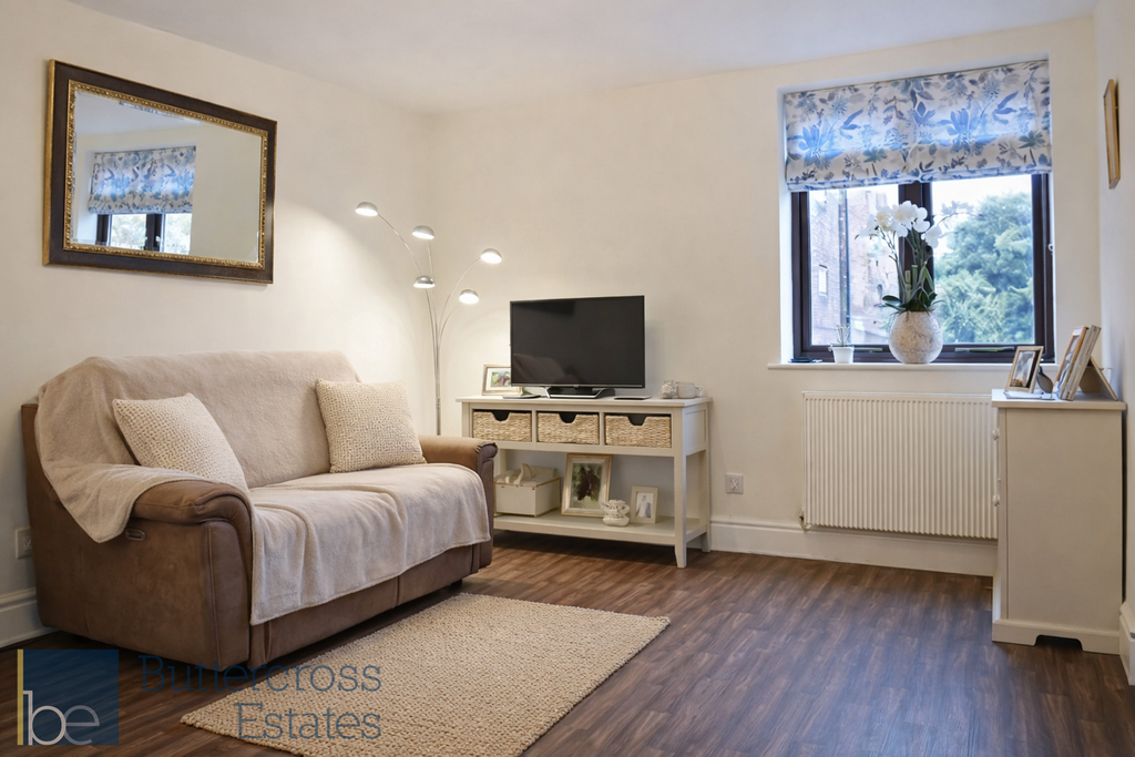 Property photo 1 of 7 Living Room