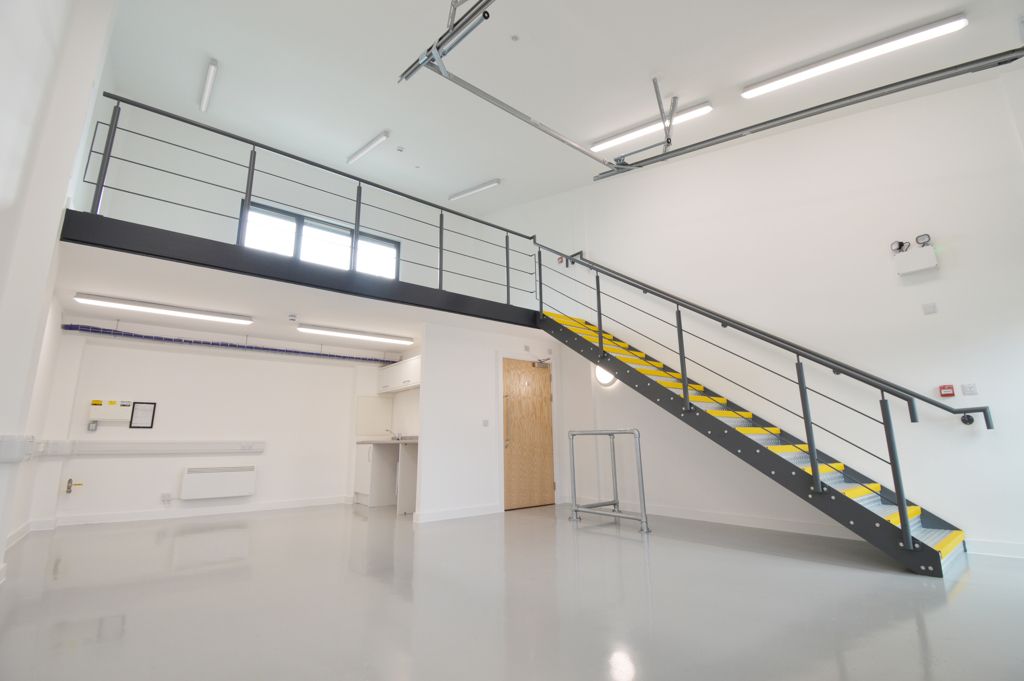 Property photo 3 of 8 Photo 1