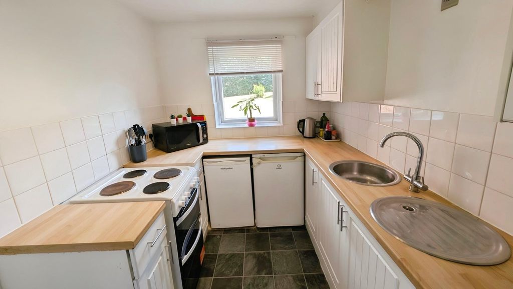 Property photo 2 of 14 Bf2818A0-Pxl_20250522_092022186.Jpg